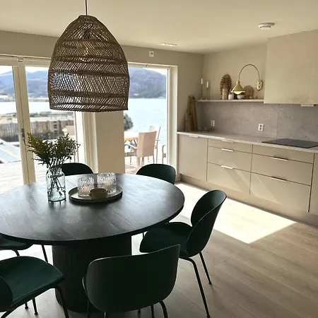 Hébergement de vacances Fjordbuer Moderne Og Luksuriose Med Havutsikt