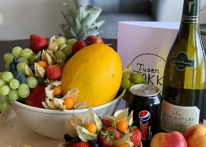 Fjordbuer Moderne Og Luksuriose Med Havutsikt Maloy